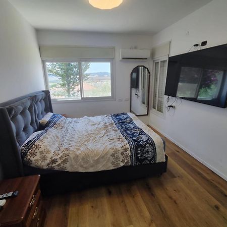 הסוויטה של דפנחי Apartment Ramat Yishay Luaran gambar